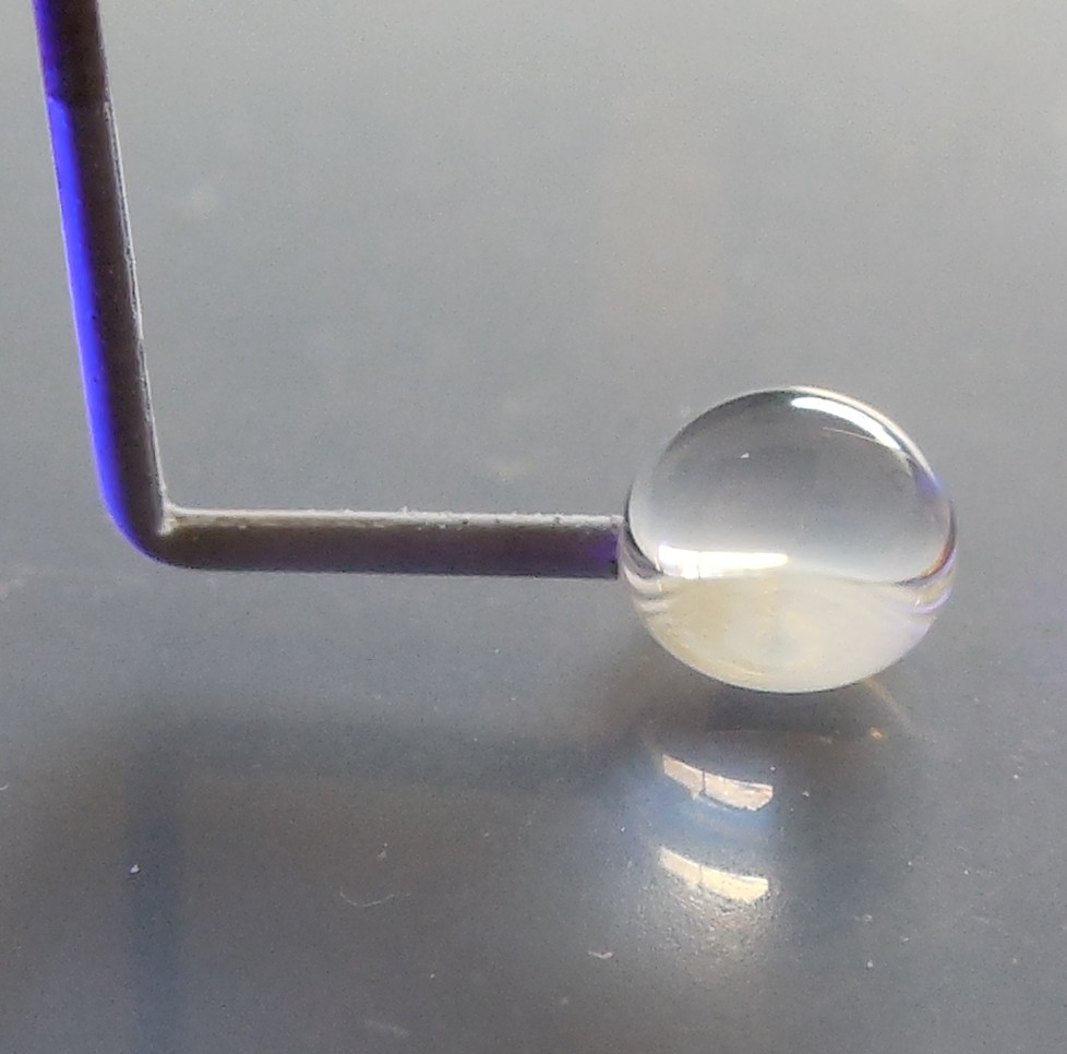 Cassie-Levitated Droplets for Distortion-Free Low-Energy Solid–Liquid Interactions